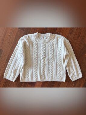 Women’s Large Cable Knit Soft Cozy Oversized Crewneck Sweater - Cream